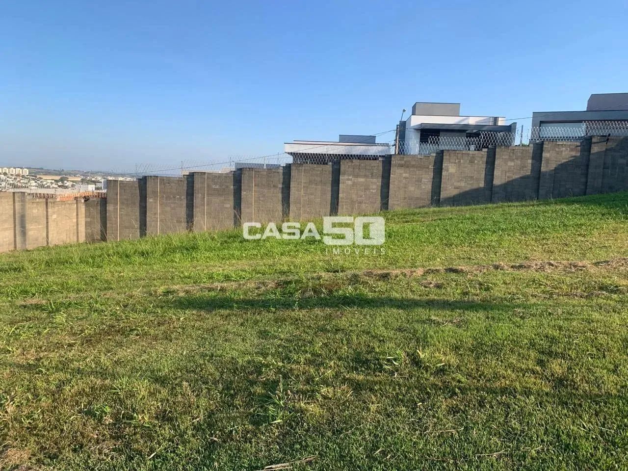 TERRENO COMERCIAL SWISS PARK