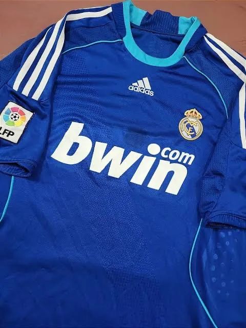 Camisa Real Madrid 2007  - Foto 2