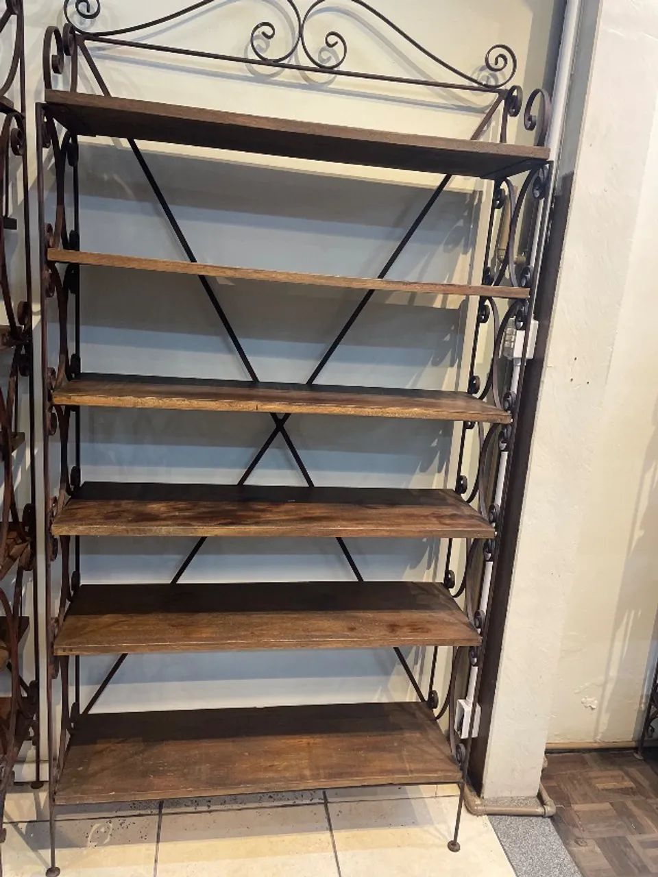 Prateleira de madeira  - Foto 3