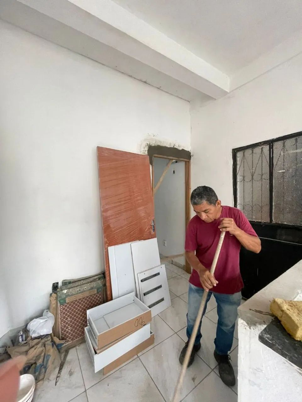 Kitnet Térrea Super Segura e Bem Localizada na Alvorada 2 - Foto 3