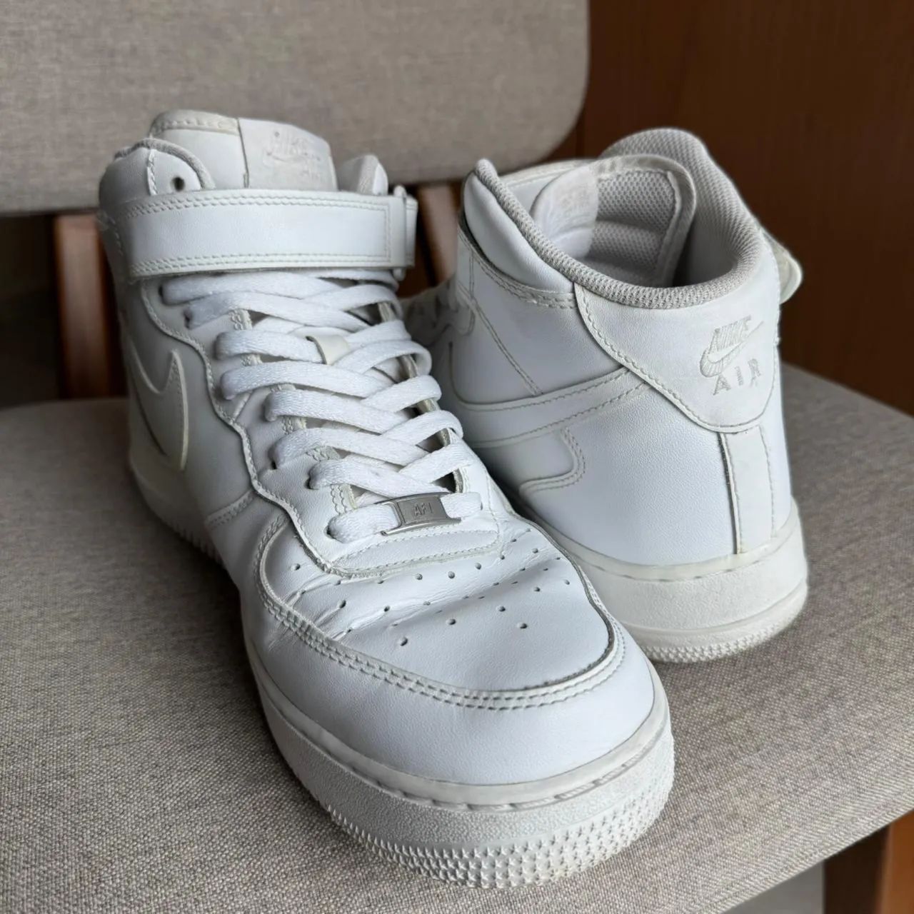 Nike Air Force 1 Mid Triple White - Foto 2