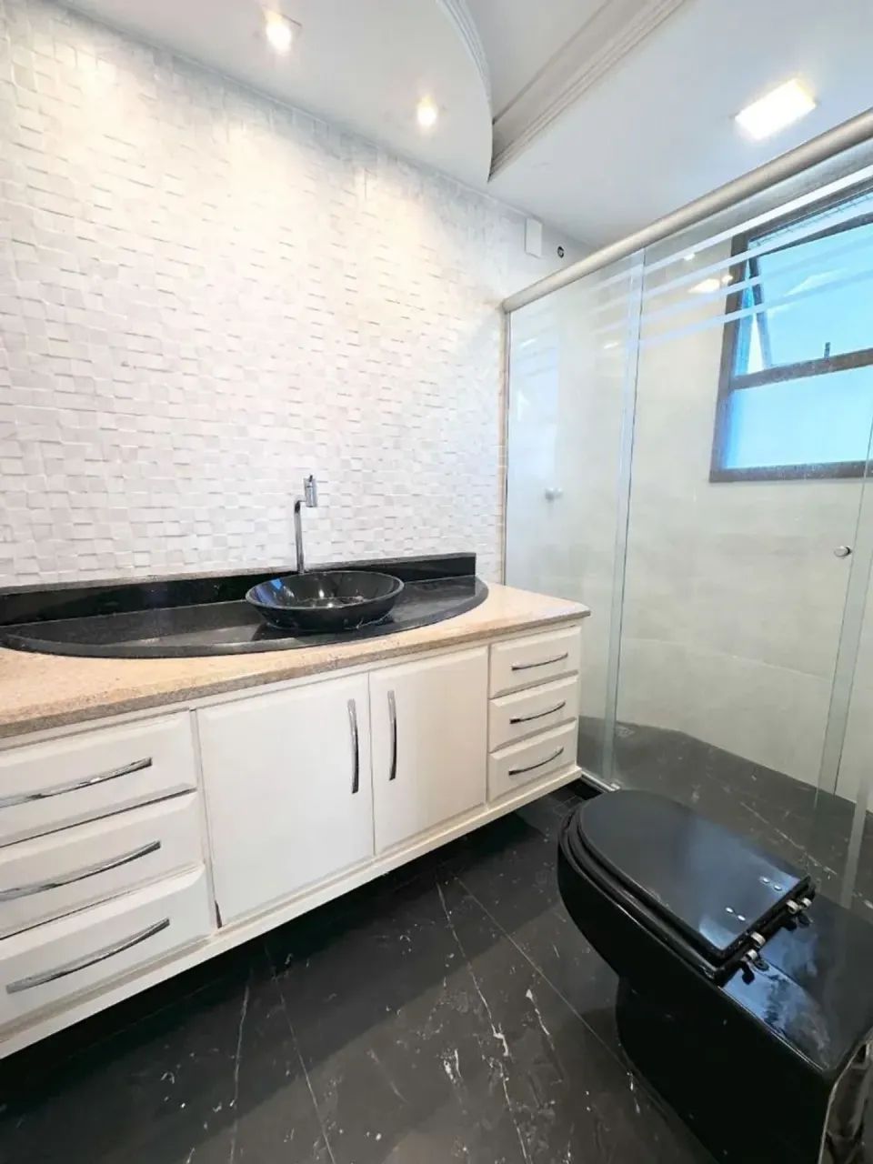 Praia da Costa, 4 quartos, 2 suítes, 2 vagas, 180m² - Foto 5