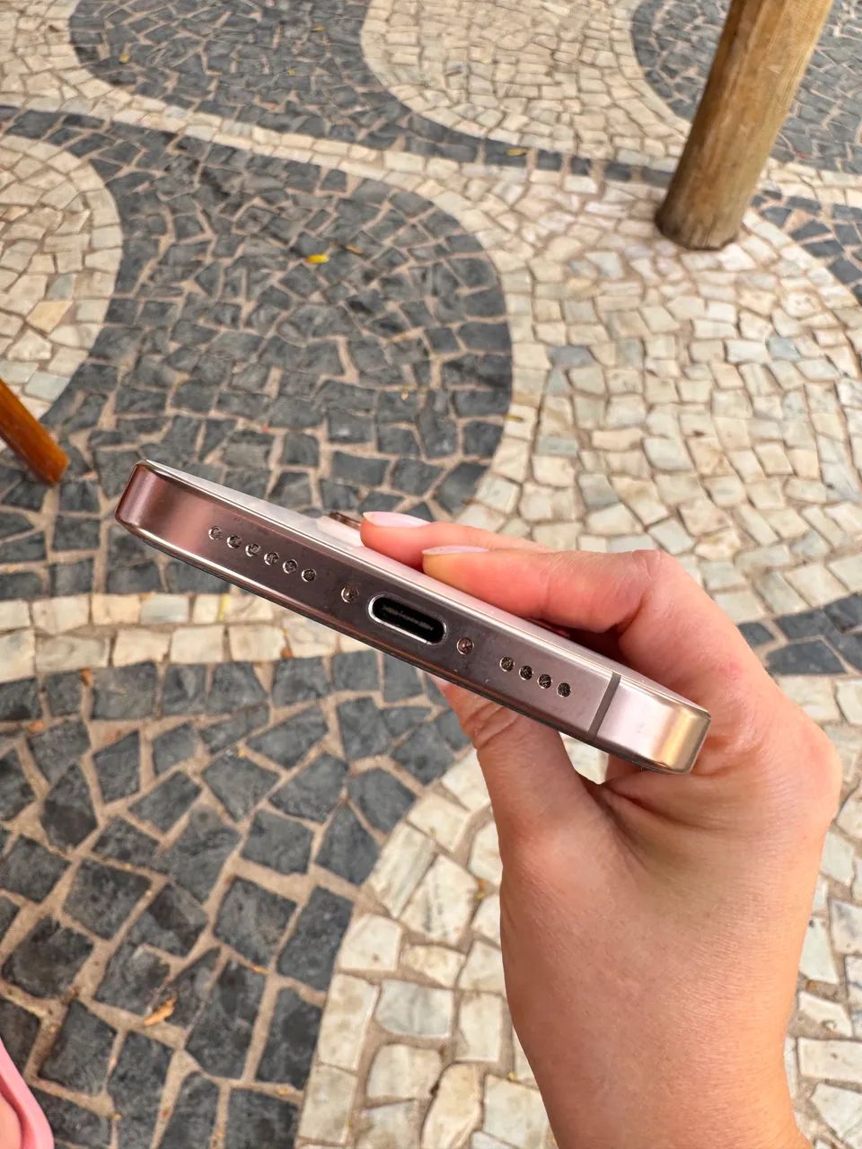 iPhone 16 pro Max - Foto 3