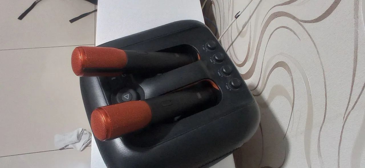 JBL  - Foto 4