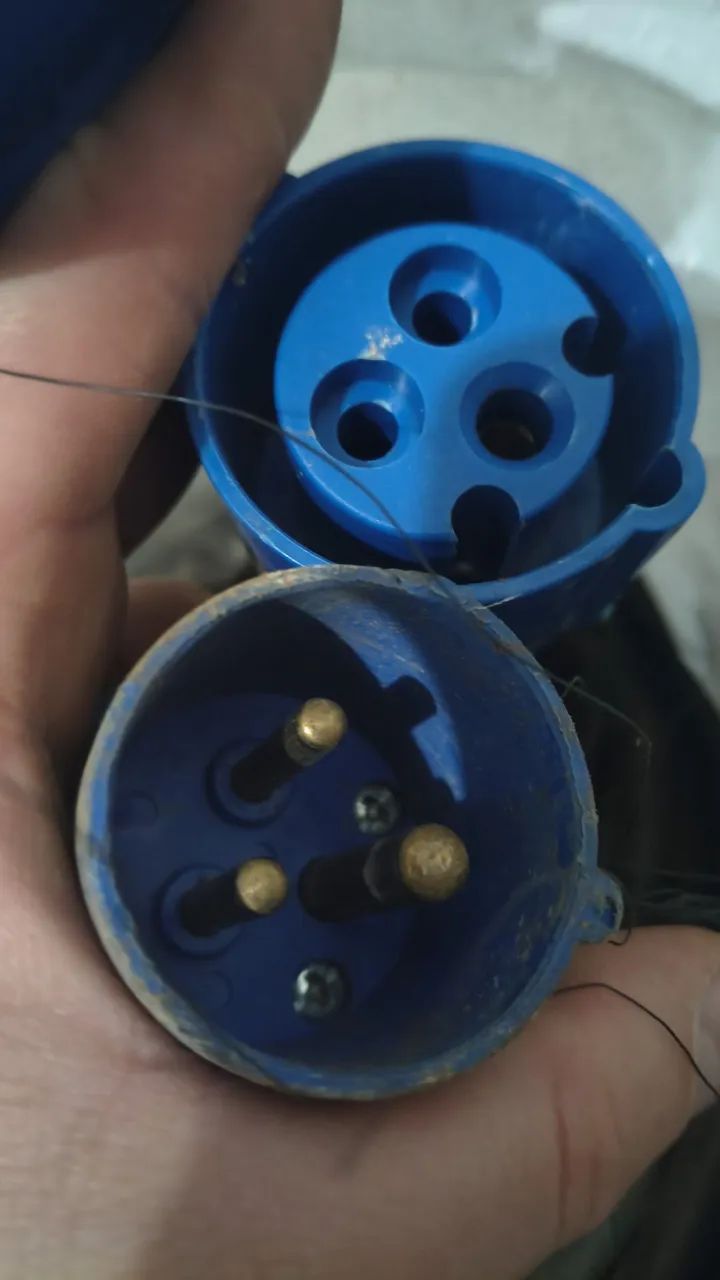 Extensão industrial Tinta e solvente 350 reais  - Foto 5