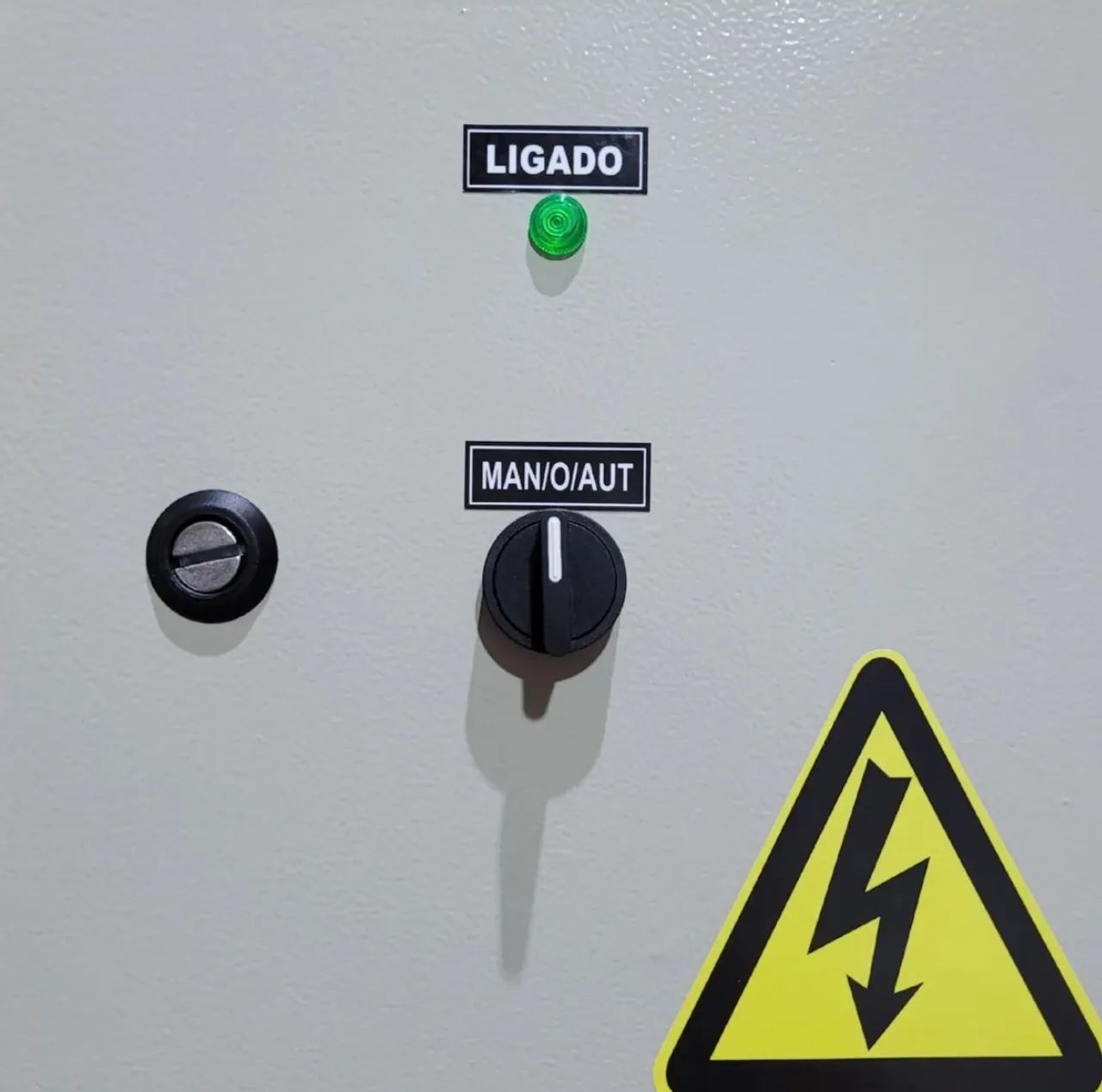 Quadro de comando de bomba