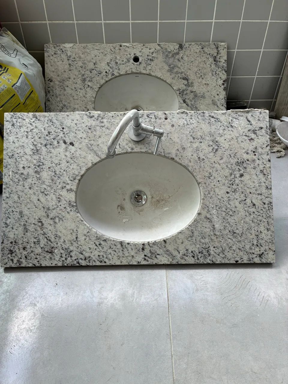 Lavatório para banheiro 