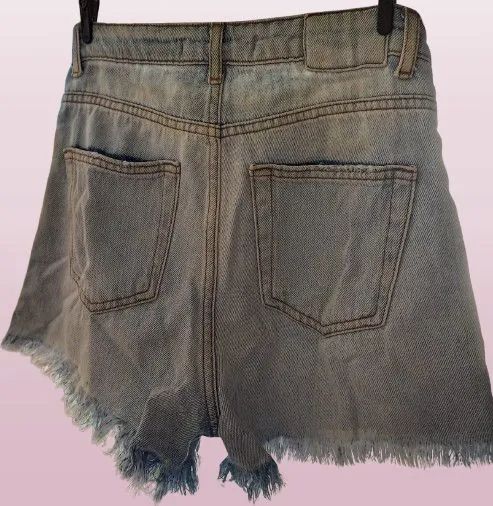 Lindo short jeans, desfiado, bluesteel - Foto 2