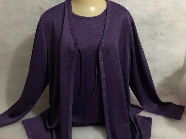 Conjunto Usado Roxo Escuro Plus Size Blusa e Casaco Moda Feminina