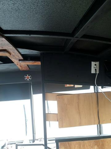 Vendo ou troco Ônibus Food Truk - Foto 17