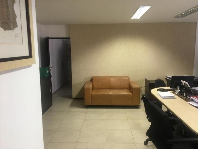 160 - Alugo excelente Sala Comercial de 120 m² no Metropolitan Empresarial