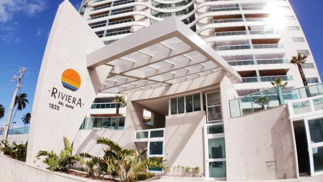 Vendo riviera - savona 193 m² beira-mar 4 suítes 1 lavabo 4 wcs dce 3 vagas cruz das almas