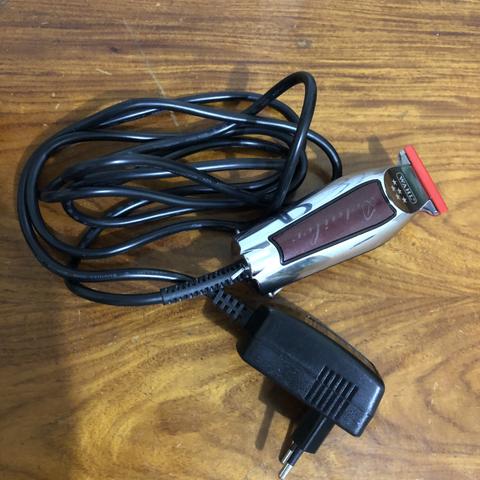 Máquinas (Corte+Acabamento) Wahl, e Shaver Andis