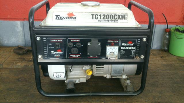 Gerador Toyama a gasolina 4 tempos