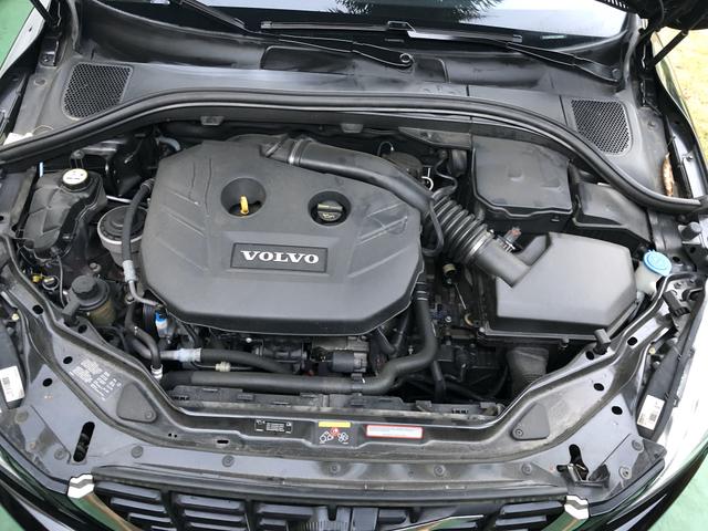 Volvo xc 60 - Foto 8
