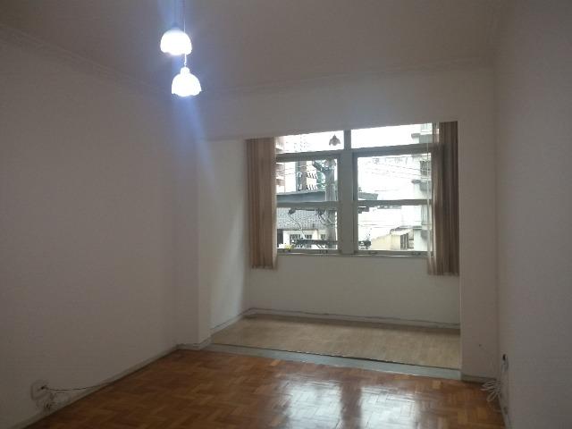 Alugo 02 Quartos, com Sala Ampla em Icaraí - Foto 4