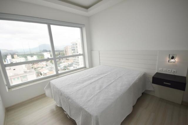 Lindo apto na Meia Praia - Mobiliado e Decorado/ 3 Suítes +2 Vagas , Lazer Completo - Foto 13