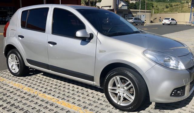 Sandero expression 2012 completo