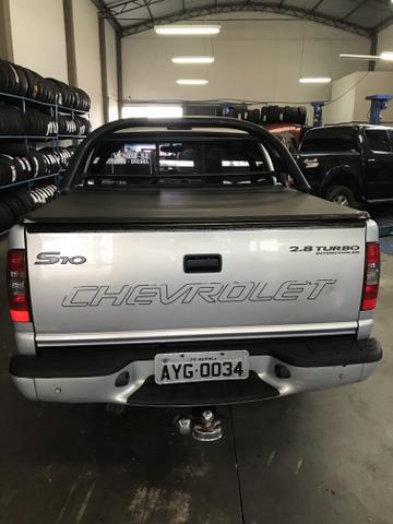 Vende-se S10 colina 2.8 turbo intercooler ano 2005 - Foto 4