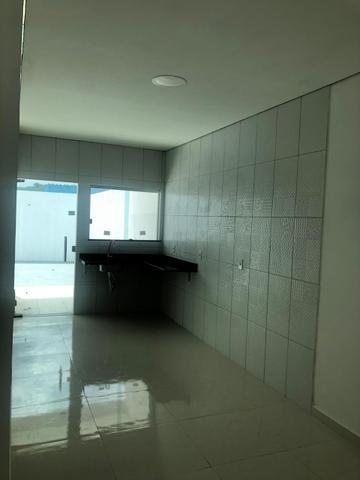 Casas lindas no Parque 10, com 3 QRTS. Agende sua visita - Foto 10