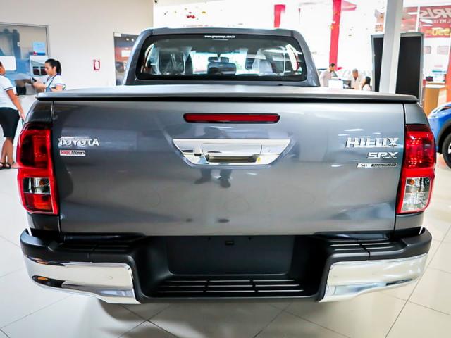 TOYOTA HILUX CD DSL 4X4 SRX AT 19/20 - Foto 4