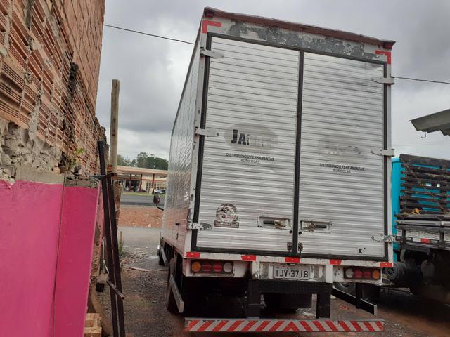 MB 710 Bau de 5.50m Ano 2000 - Foto 4