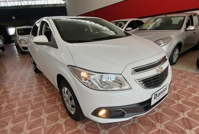 Chevrolet Onix onix 1.0 LT 4P