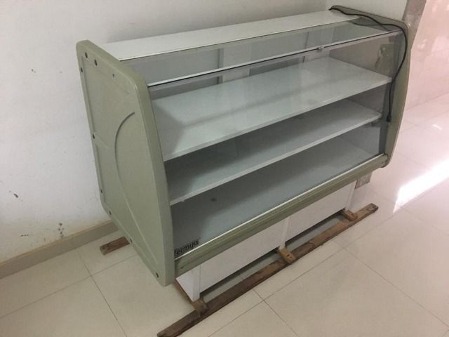 Balcão refrigerado seminovo, freezer,geladeira