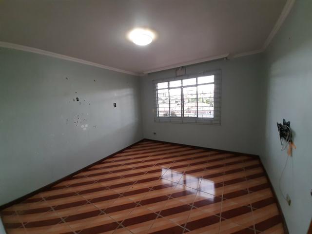 Sobrado 4 quartos locaçao com terreno grande capao raso - Foto 4