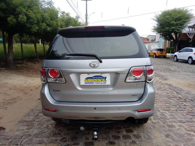 HILUX SW4 2014/2015 2.7 SR 4X2 16V FLEX 4P AUTOMÁTICO - Foto 2