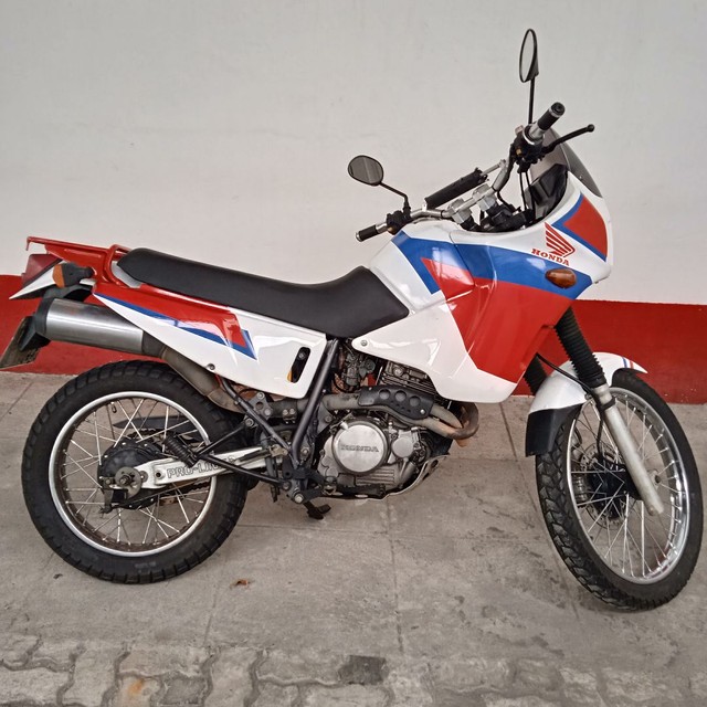 SAHARA NX 350 HONDA 1996