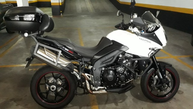 TRIUMPH TIGER SPORT 1050