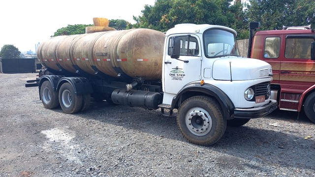 VENDO MB 2219 TANQUE