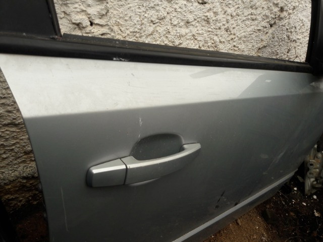 Porta Dianteira Direita Chevrolet Vectra 2006 à 2011 Lisa - Foto 3