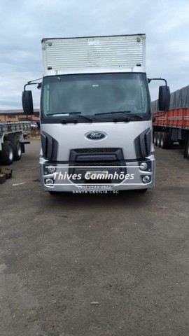 CAMINHÃO FORD CARGO 2422