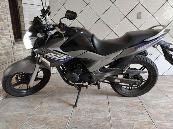 YAMAHA YS 250 FAZER BLUEFLEX 2015 IMPECÁVEL!!!