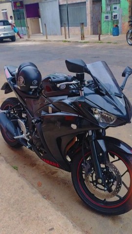 VENDO MOTO YAMAHA R3 320CC 2016 POUCO RODADA