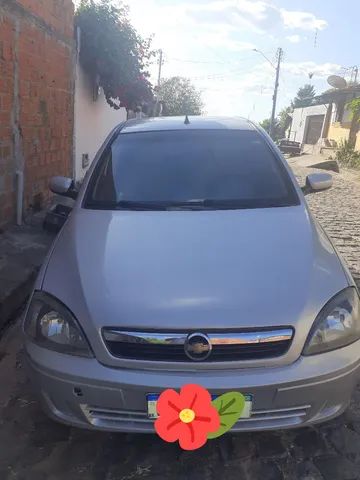 Corsa sedan Premium 1.4 2010 Motor - Uruguai automóveis