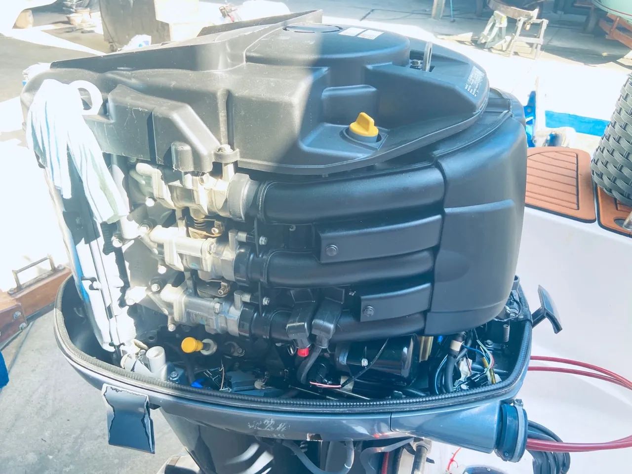 Motor de popa  YAMAHA F225 de Lancha a Gasolina - Foto 5