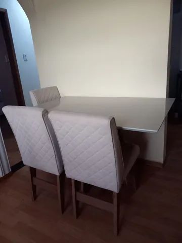 Mesa de Jantar Retangular com 4 Cadeiras - Foto 3