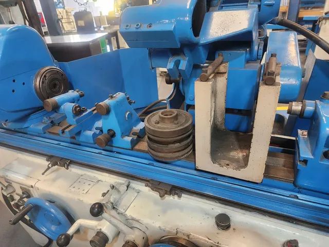 Retifica cilíndrica universal 1 metro - Foto 4