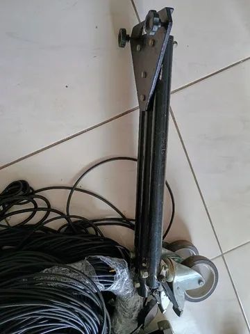 Dolly tripé para Gruas ou câmeras 150kg profissional  - Foto 3