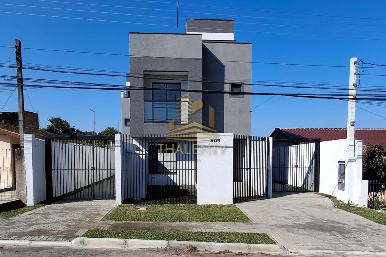 SOBRADO com 3 dormitórios à venda por R$ 599.000,00 no bairro Xaxim - CURITIBA / PR