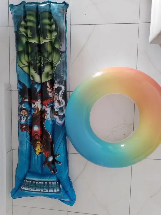 Boia + cochonete inflável dos Vingadores - Foto 3