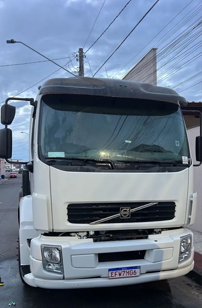 Volvo 310 2011 completo  - Foto 6