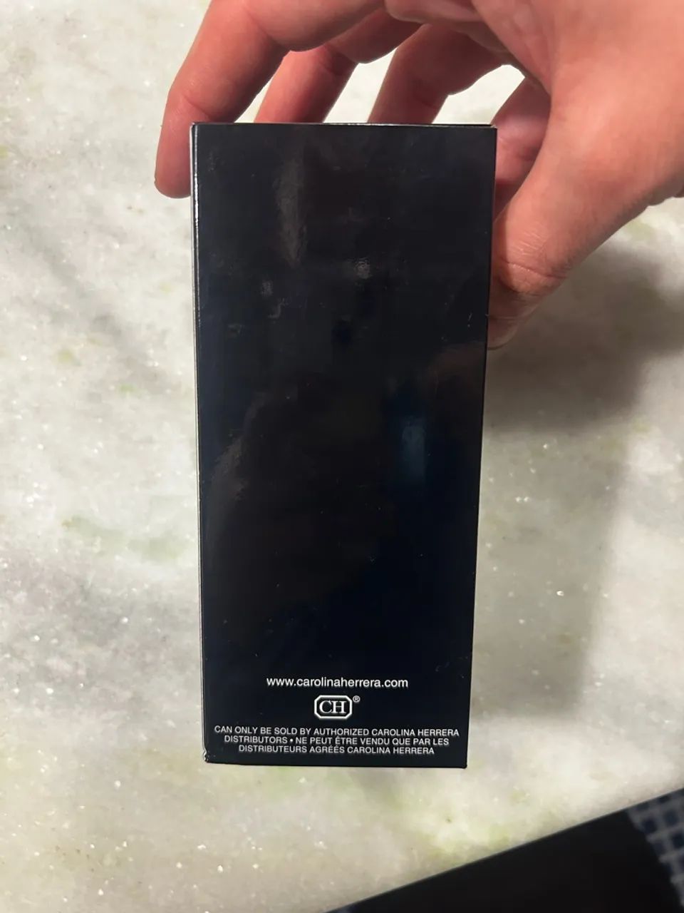 Perfume 212 VIP Black NYC 100ml ORIGINAL - Foto 3