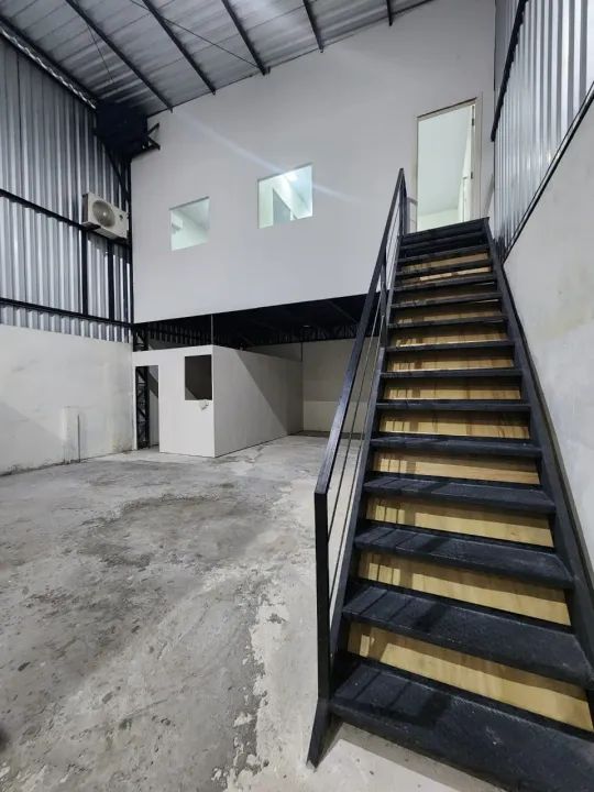 Aluga-se 300 m²  próximo a bola da suframa! - Foto 3