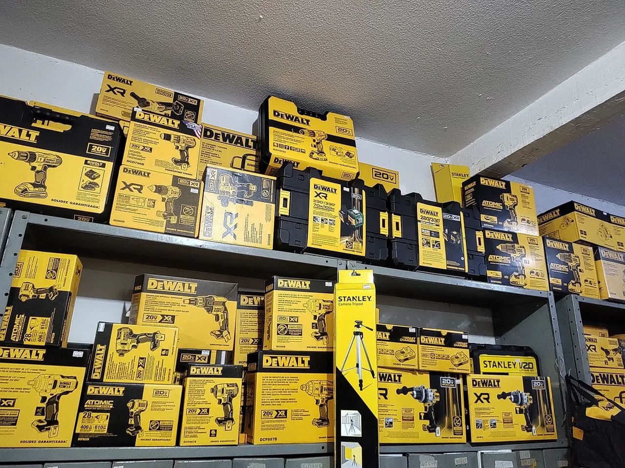 Parafusadeira Dewalt DCD805 - Foto 4