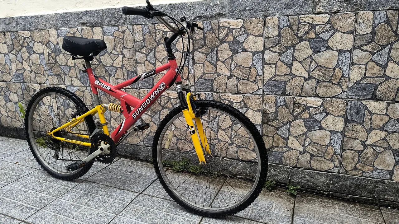 Bicicleta Sundown Brisk aro 26 com 18 marchas  - Foto 6