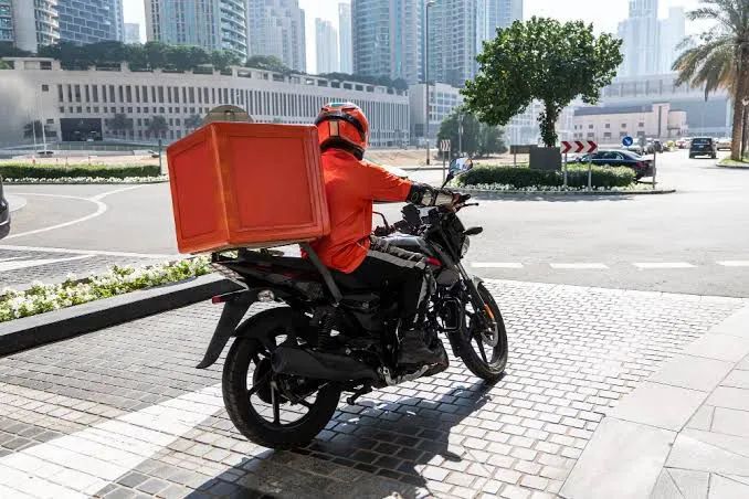 Oportunidade CLT para entregador motoboy 